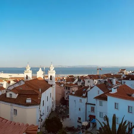 Alfama Amazing Tagus Views Aircon דירה
